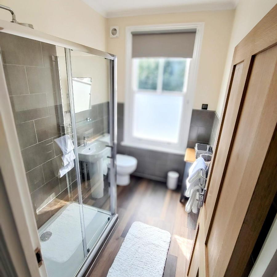 Escape To The Coast In A Luxurious Private Apartment Herne Bay Eksteriør bilde
