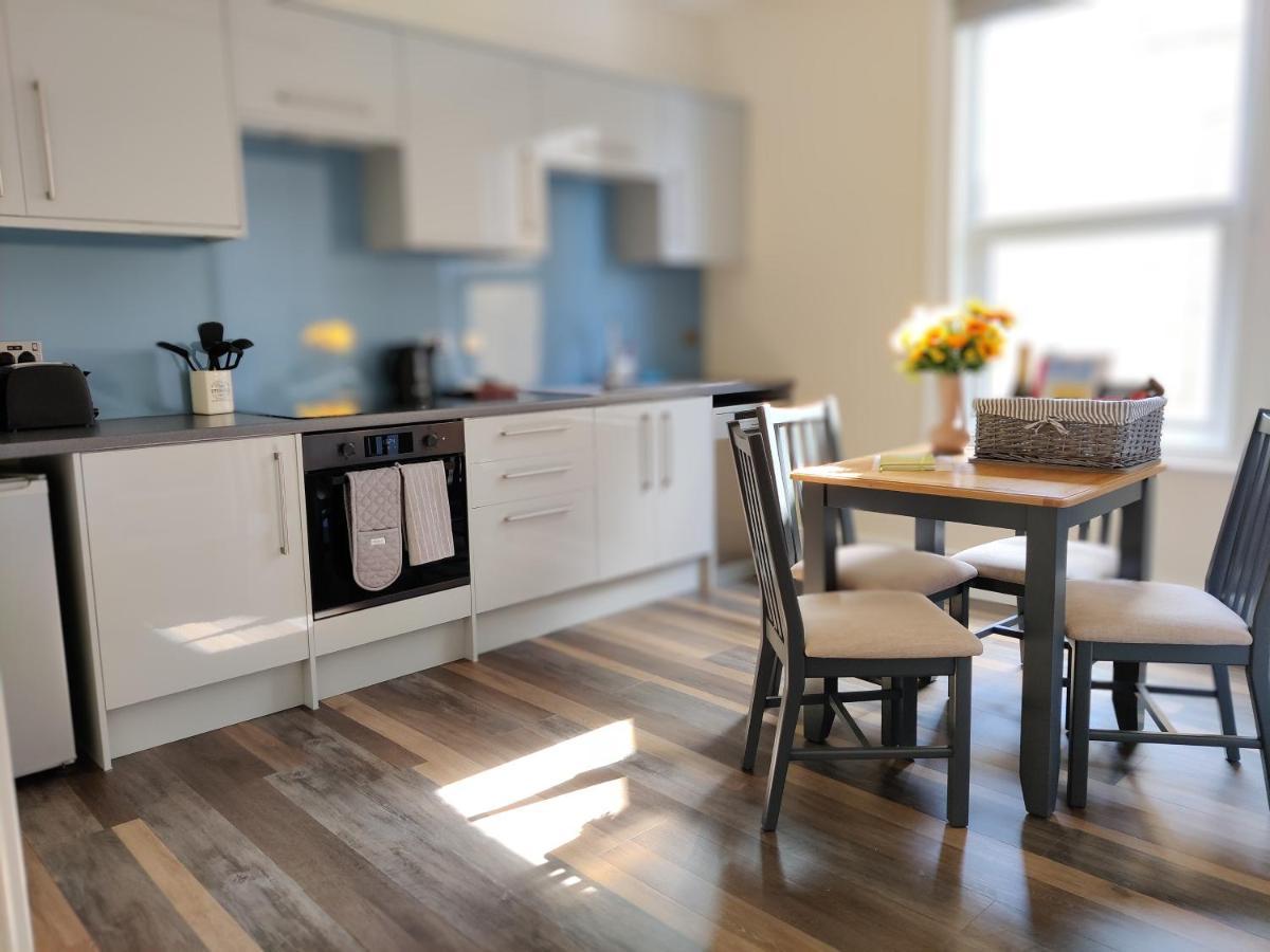 Escape To The Coast In A Luxurious Private Apartment Herne Bay Eksteriør bilde
